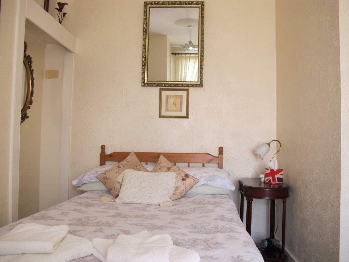 דובר St Martins Guest House מראה חיצוני תמונה