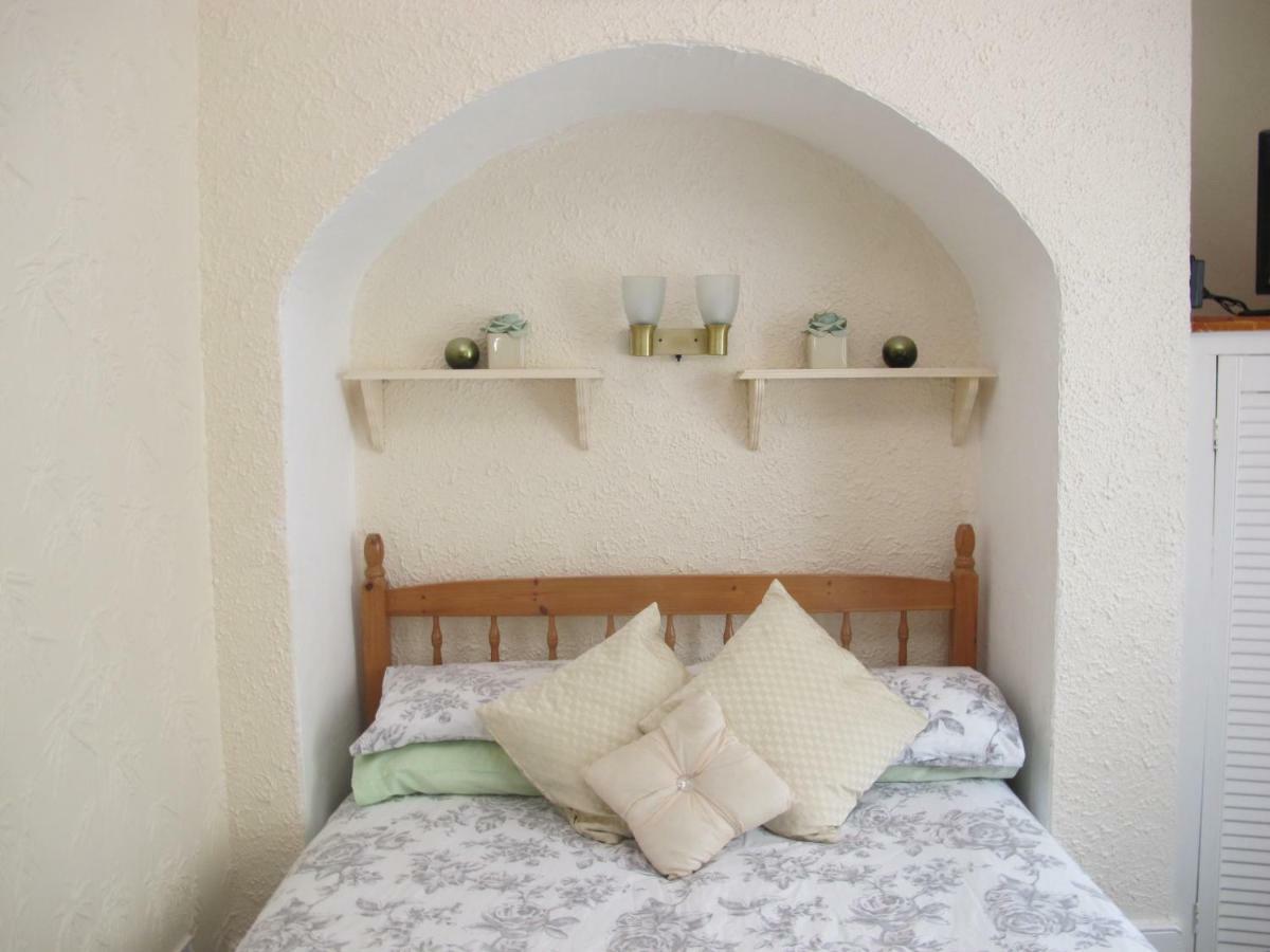 דובר St Martins Guest House מראה חיצוני תמונה